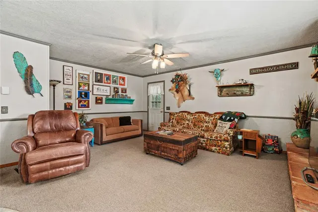 Photo 6 — 21960 Ninth Place, Hinton, OK 73047