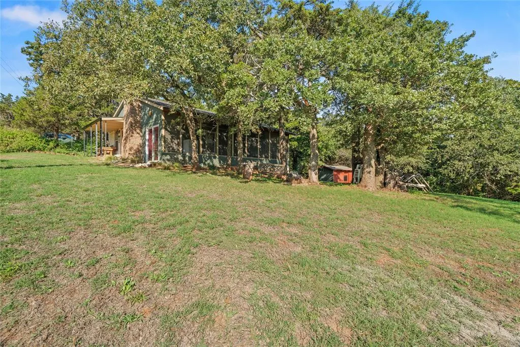 Photo 17 — 21960 Ninth Place, Hinton, OK 73047