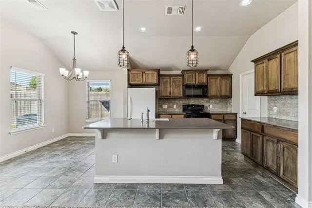 Photo 8 — Address unavailable, Oklahoma City, OK 73128