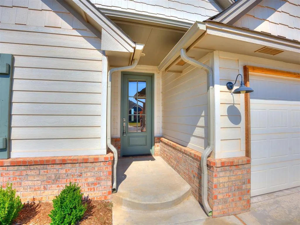 Photo 4 — 8313 NW 162nd Street, Edmond, OK 73013
