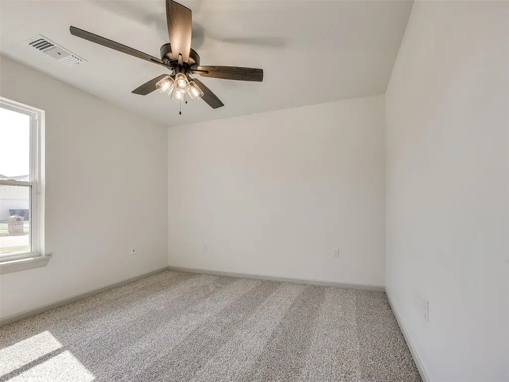Photo 6 — 8313 NW 162nd Street, Edmond, OK 73013