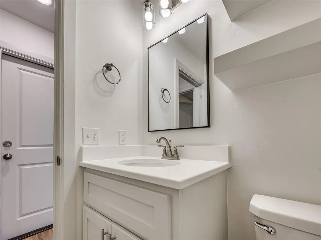 Photo 9 — 8313 NW 162nd Street, Edmond, OK 73013