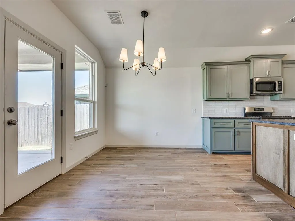 Photo 15 — 8313 NW 162nd Street, Edmond, OK 73013
