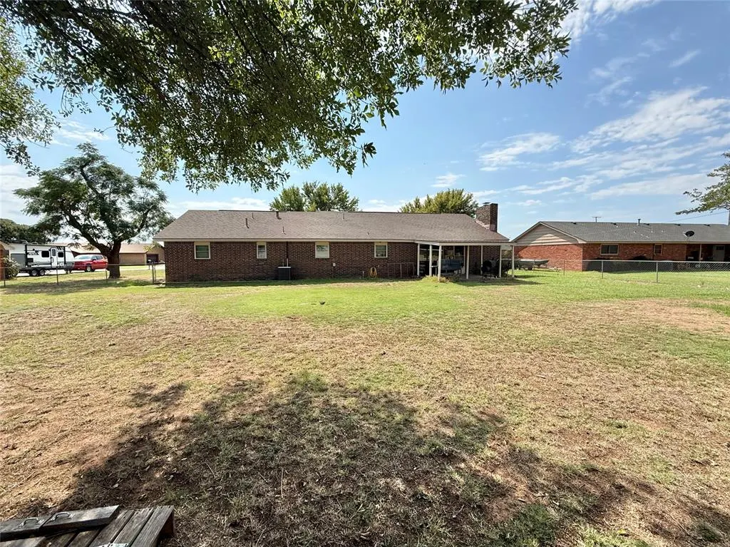 Photo 27 — 1305 ANDY Street, Altus, OK 73521