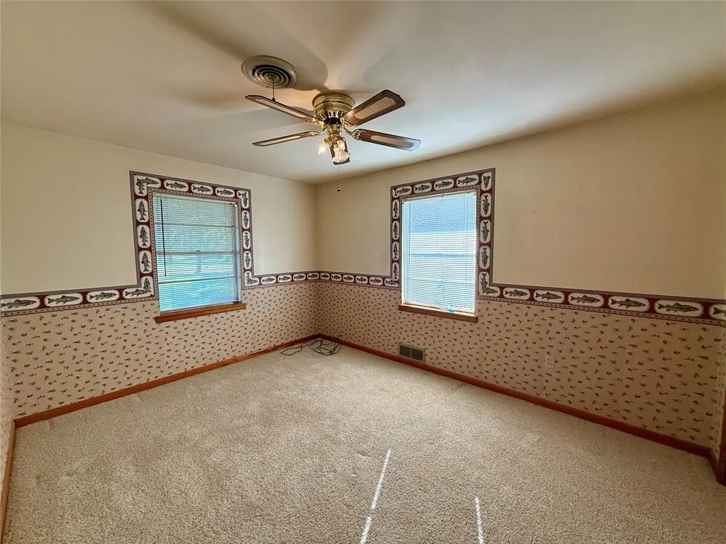 Photo 25 — 200 Means, Rocky, OK 73661