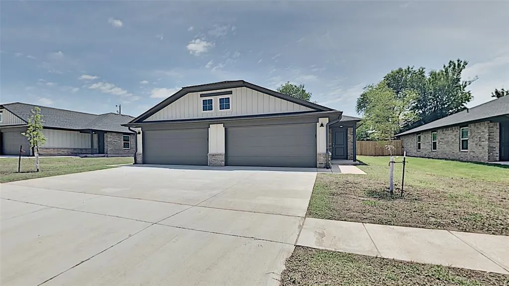 Front exterior — 1310 NW 111 Street, Oklahoma City, OK 73114