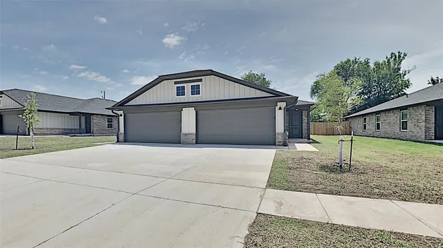 Front exterior — 1310 NW 111 Street, Oklahoma City, OK 73114