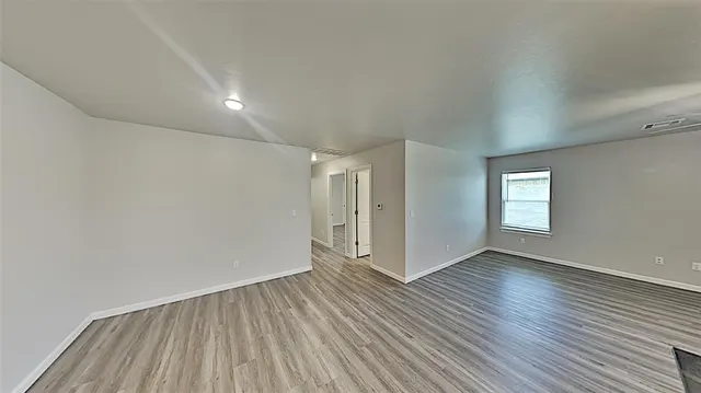 Photo 6 — 1310 NW 111 Street, Oklahoma City, OK 73114