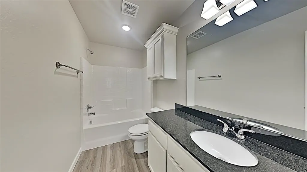 Photo 12 — 1310 NW 111 Street, Oklahoma City, OK 73114