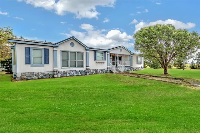 Photo 7 — 32042 N County Road 1960 Road, Willow, OK 73673
