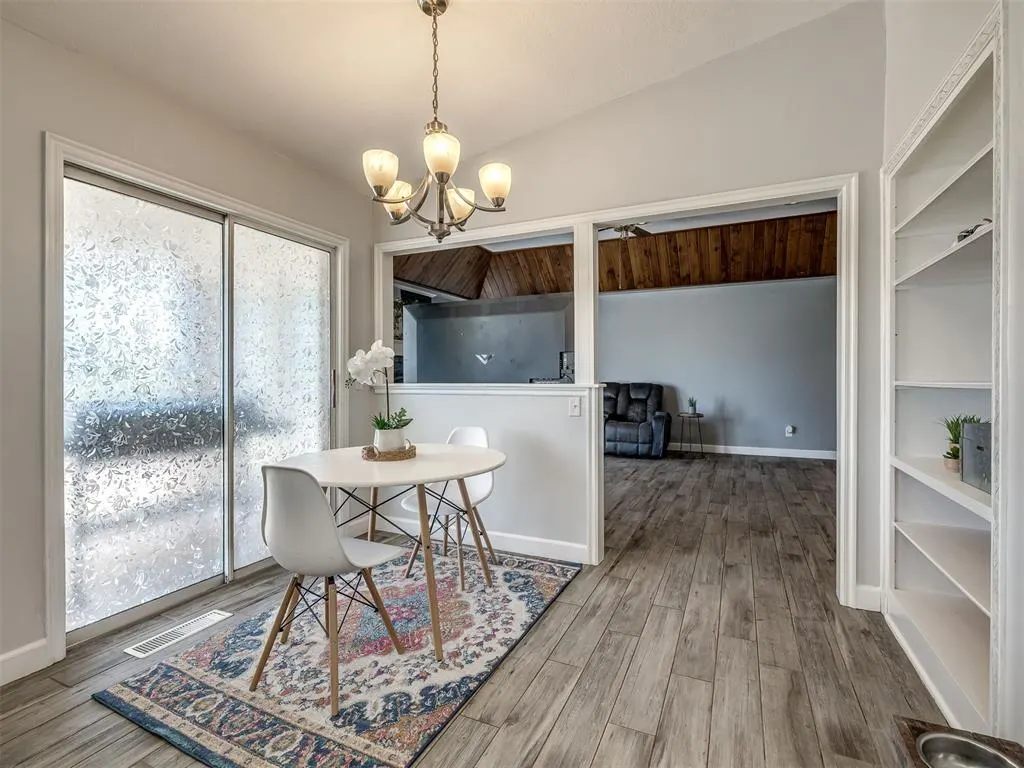 Photo 12 — 10812 Blue Fox Drive, Edmond, OK 73025