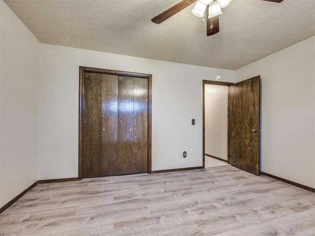 Photo 15 — 10105 Bromley Court, Oklahoma City, OK 73159