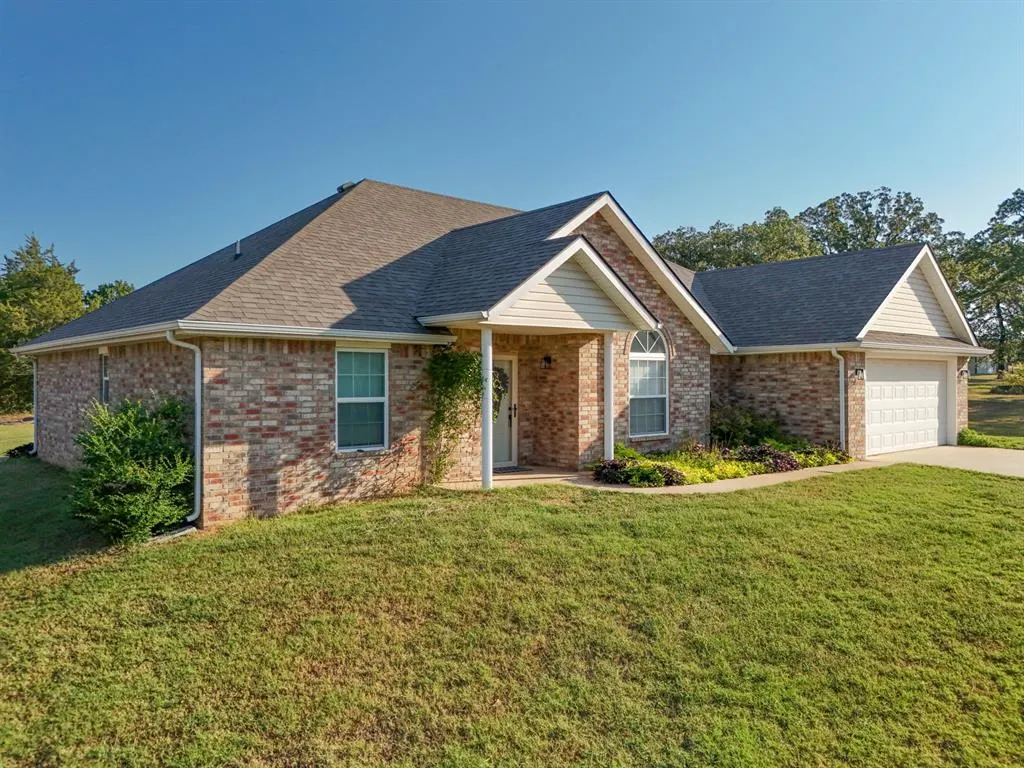 Photo 3 — 43844 Limestone Drive, Shawnee, OK 74804