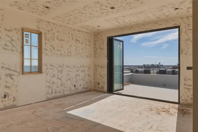 Photo 3 — 501 NE 1st Terrace, Oklahoma City, OK 73104