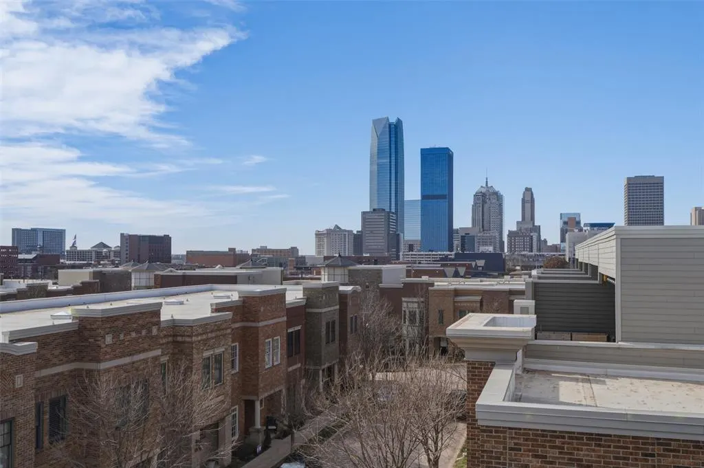 Photo 9 — 501 NE 1st Terrace, Oklahoma City, OK 73104