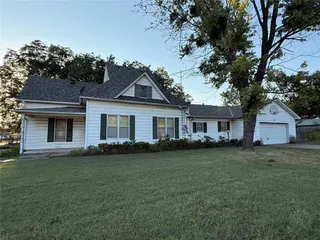 Sold home at 1503 Mitacek Avenue