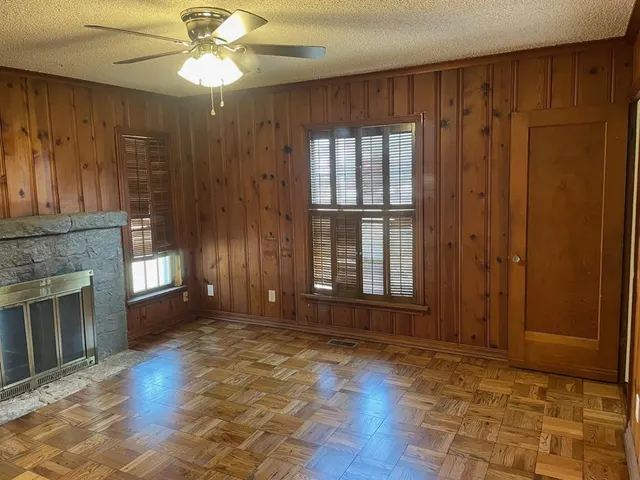 Photo 5 — 2600 N Cashion Place, Oklahoma City, OK 73112
