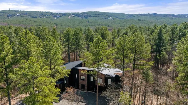 Photo 2 — 88 Pine Needle Lane, Broken Bow, OK 74728