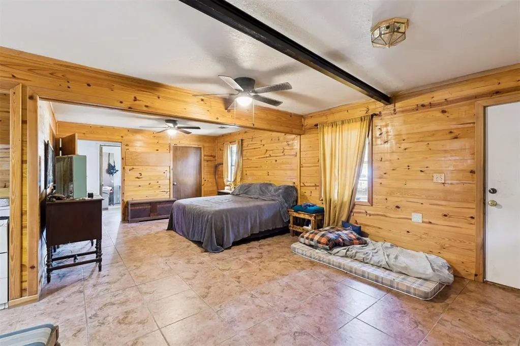 Photo 19 — 612 NE 1st Street, Henryetta, OK 74437