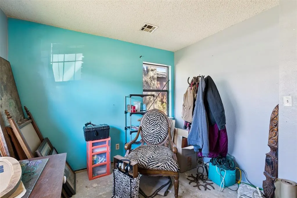 Photo 24 — 612 NE 1st Street, Henryetta, OK 74437