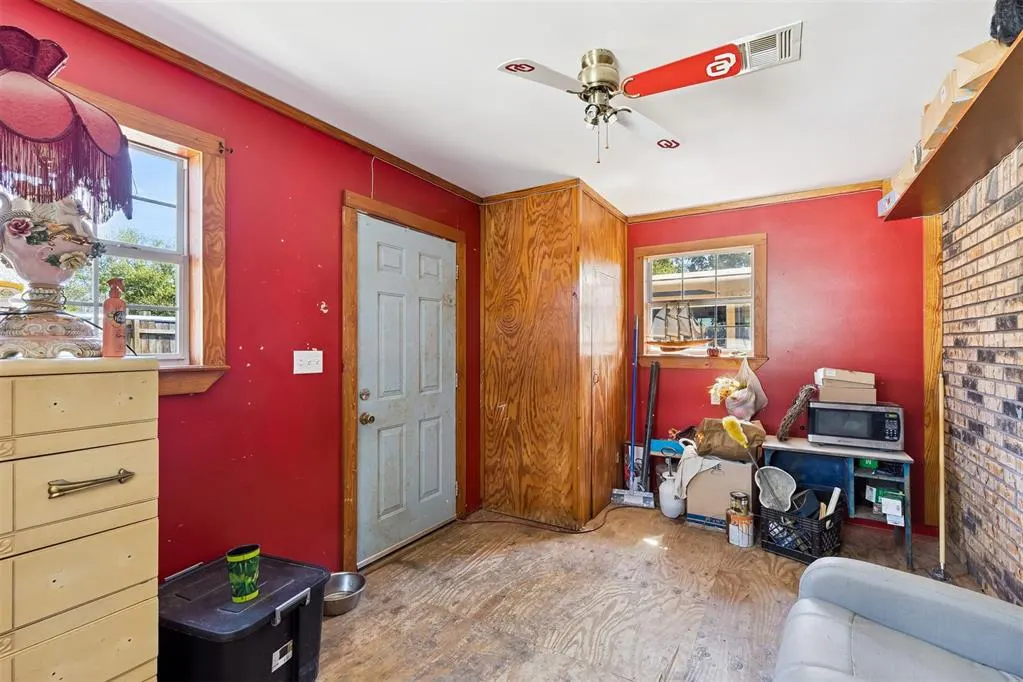 Photo 28 — 612 NE 1st Street, Henryetta, OK 74437