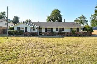 Sold home at 4312 NW 59th Street