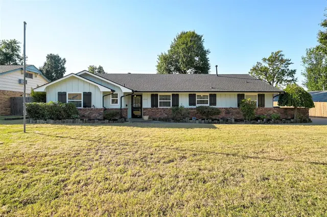 Front exterior — 4312 NW 59th Street, Oklahoma City, OK 73112