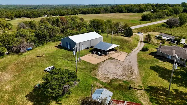 Photo 4 — 20568 SE Us Highway 60 Highway, Nowata, OK 74048