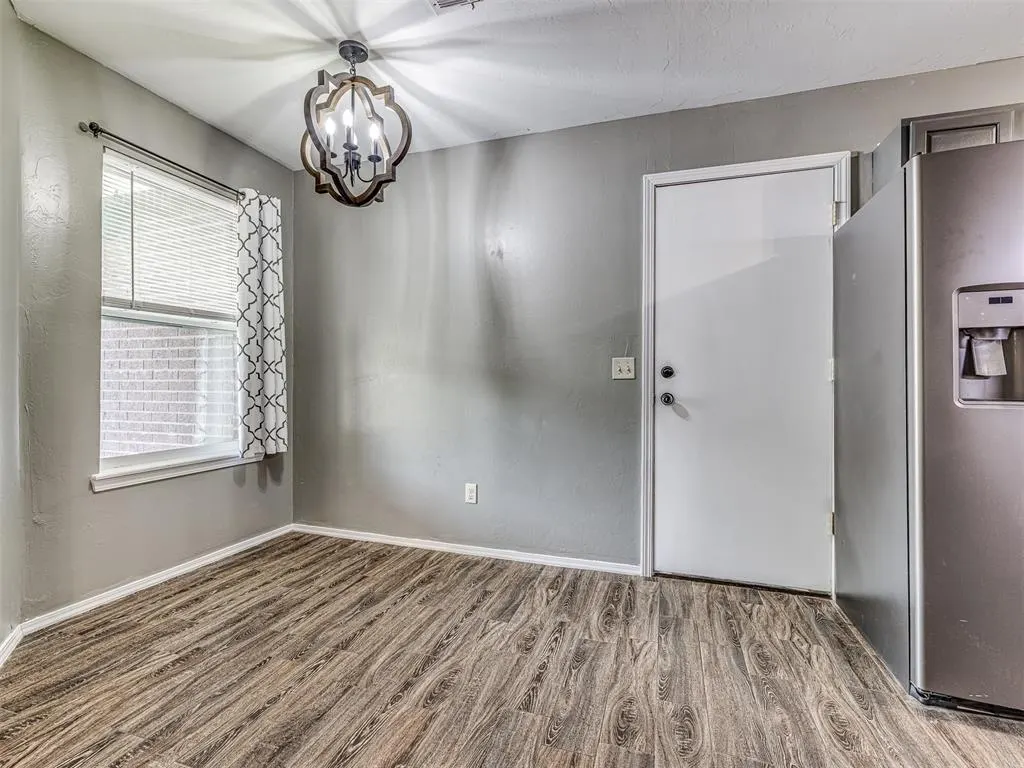 Photo 17 — 919 E 2nd Street, Cushing, OK 74023