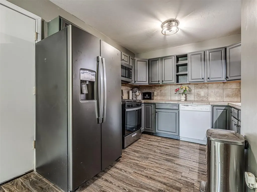 Photo 19 — 919 E 2nd Street, Cushing, OK 74023