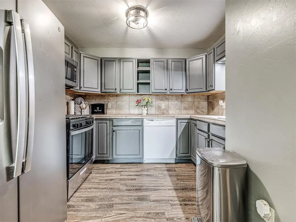 Photo 20 — 919 E 2nd Street, Cushing, OK 74023