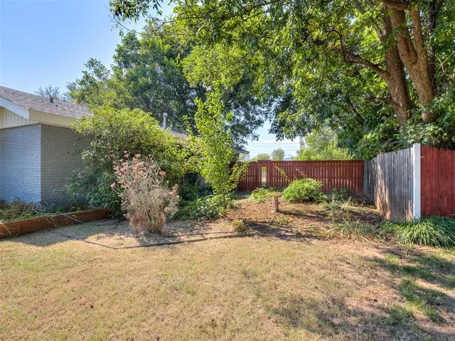 Photo 5 — 2801 S Spruce Avenue, Oklahoma City, OK 73128