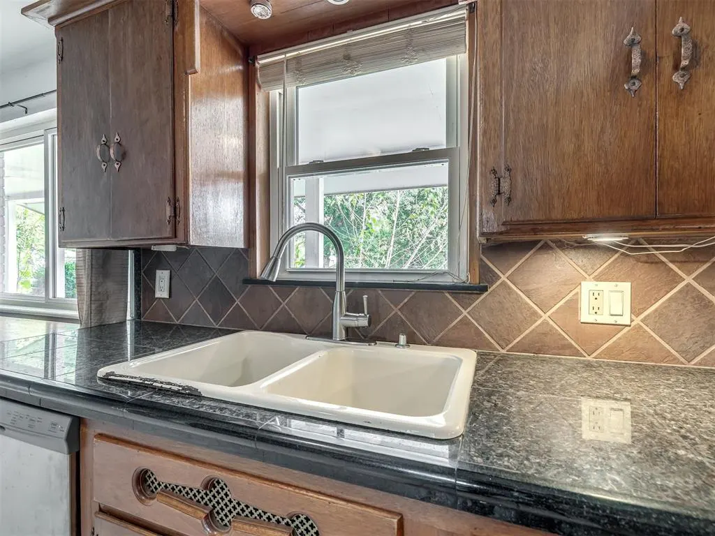 Photo 15 — 2801 S Spruce Avenue, Oklahoma City, OK 73128