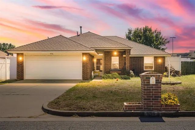 Front exterior — 9716 BLUE BONNET Place, Oklahoma City, OK 73128