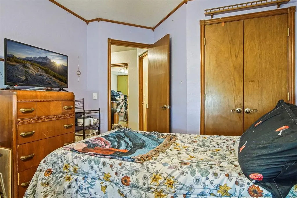 Photo 9 — 9716 BLUE BONNET Place, Oklahoma City, OK 73128