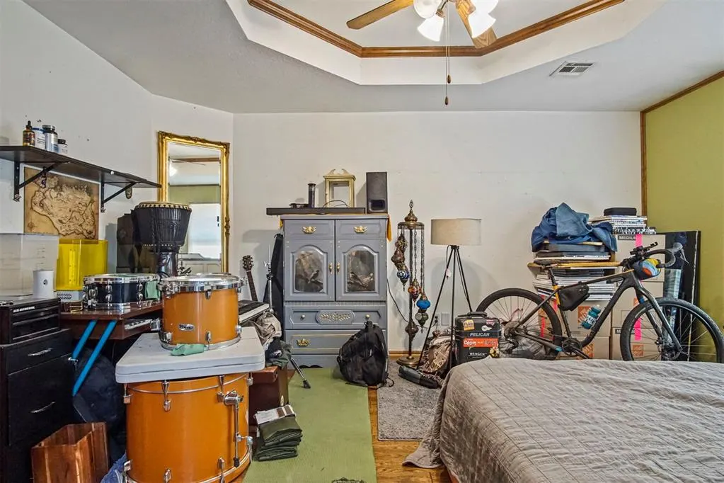 Photo 13 — 9716 BLUE BONNET Place, Oklahoma City, OK 73128
