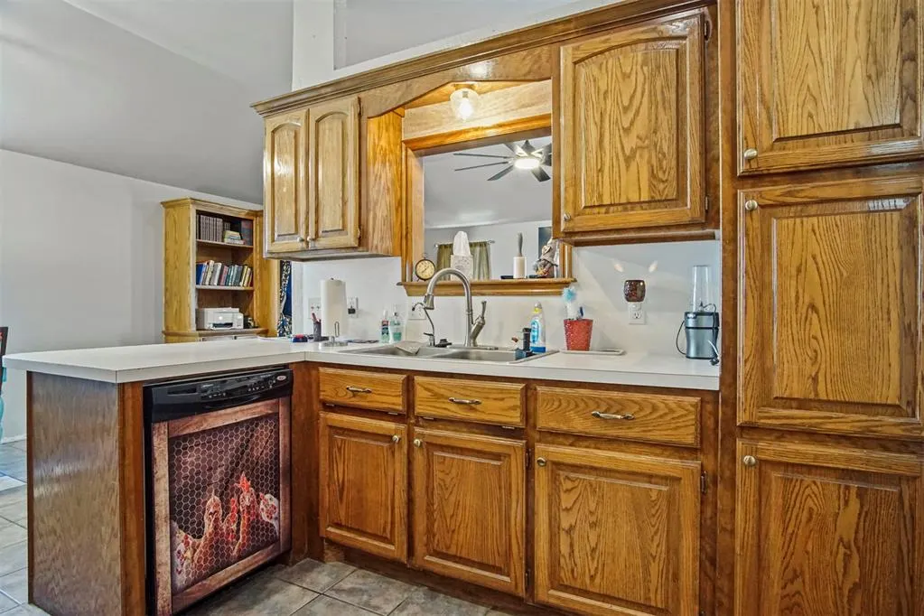 Photo 32 — 9716 BLUE BONNET Place, Oklahoma City, OK 73128