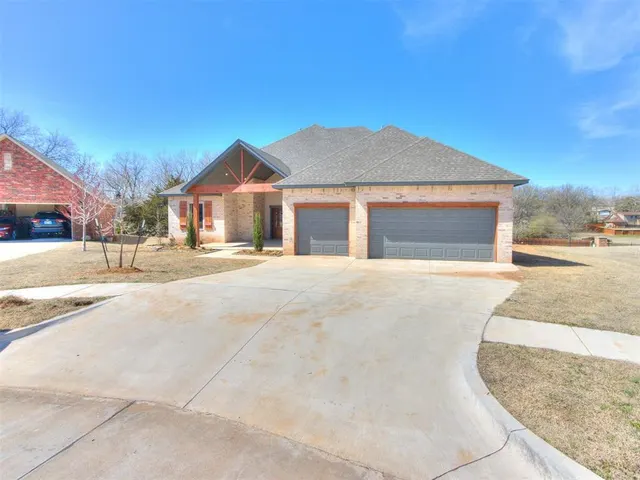 Photo 5 — 817 Carrie Court, Purcell, OK 73080