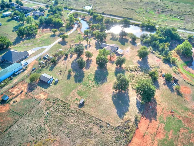 Front exterior — 5004 NW Frisco Road, Piedmont, OK 73078