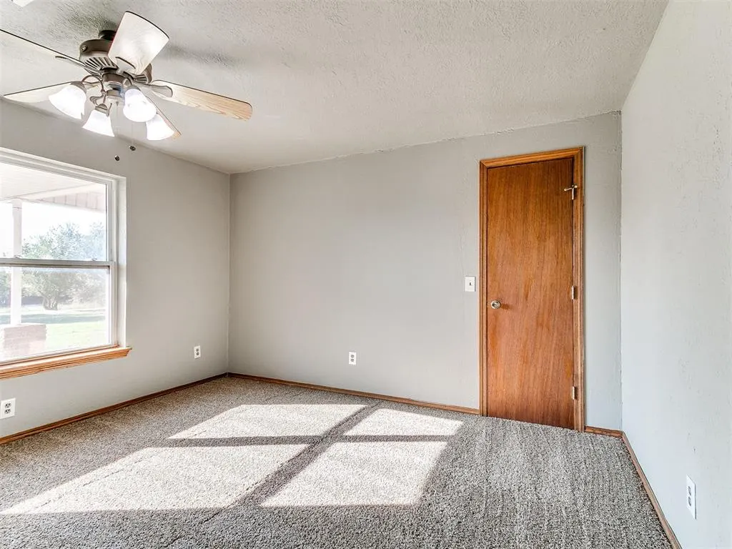 Photo 16 — 5004 NW Frisco Road, Piedmont, OK 73078