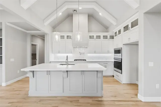 Photo 8 — 18140 Fields Drive, Edmond, OK 73012