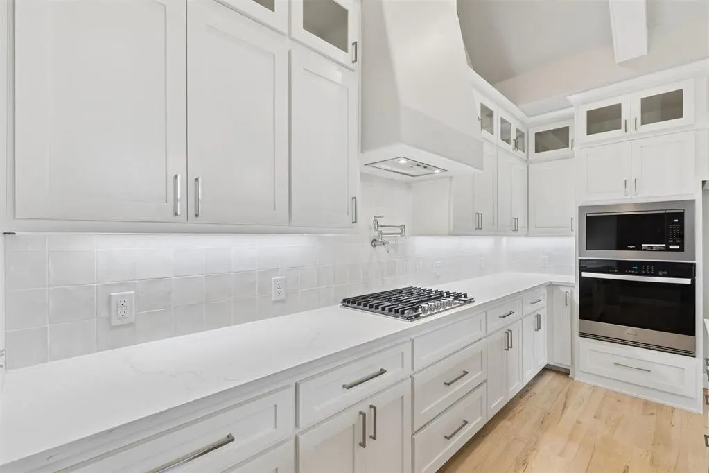 Photo 11 — 18140 Fields Drive, Edmond, OK 73012