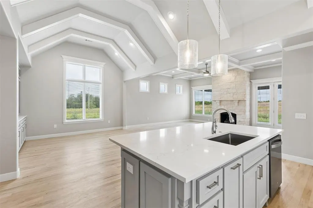 Photo 12 — 18140 Fields Drive, Edmond, OK 73012