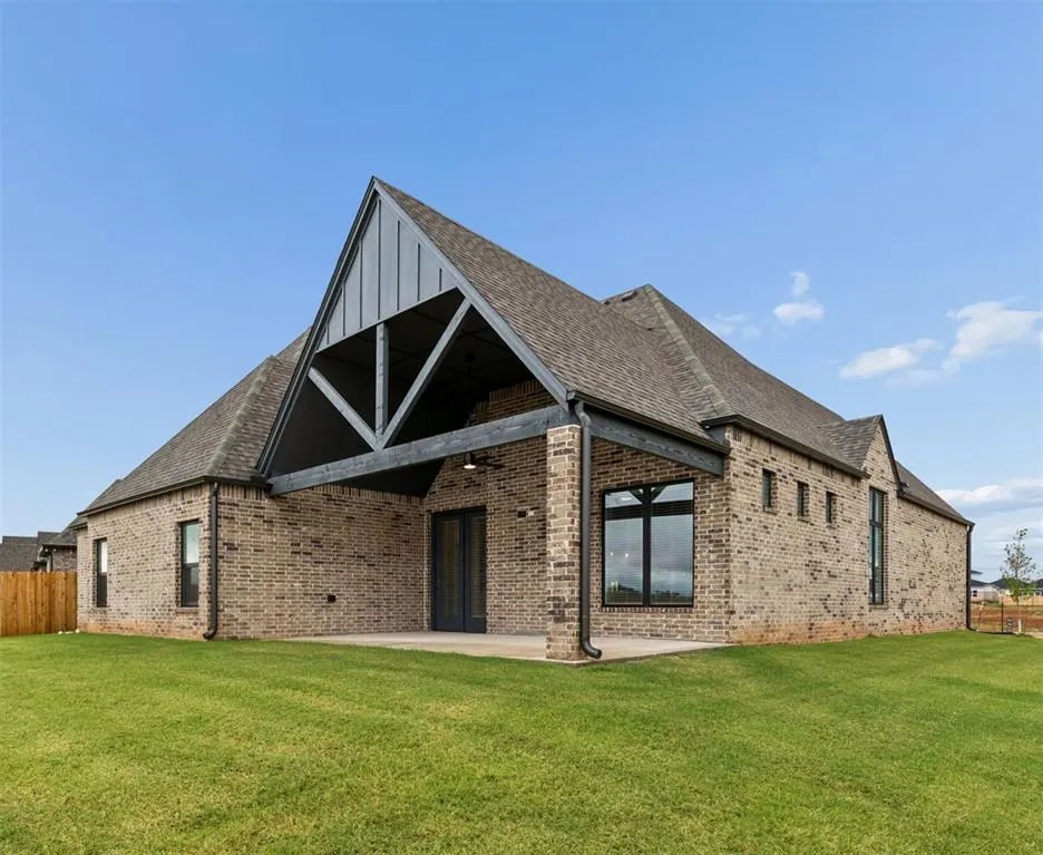 Photo 44 — 18140 Fields Drive, Edmond, OK 73012