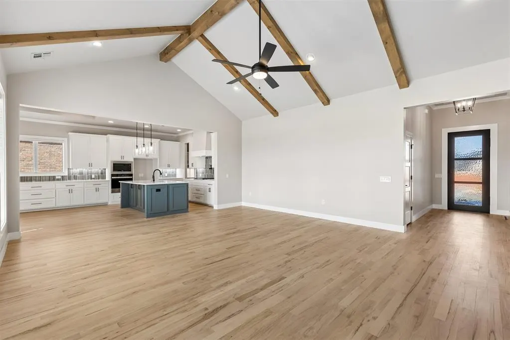 Photo 5 — 18009 Youngs Avenue, Edmond, OK 73012