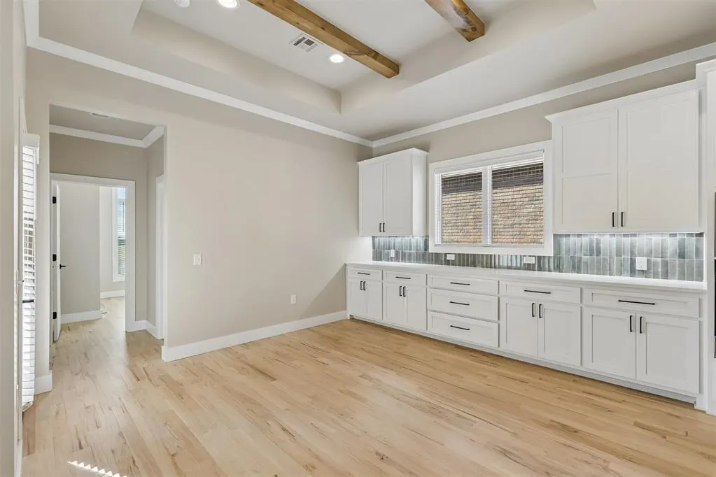 Photo 13 — 18009 Youngs Avenue, Edmond, OK 73012