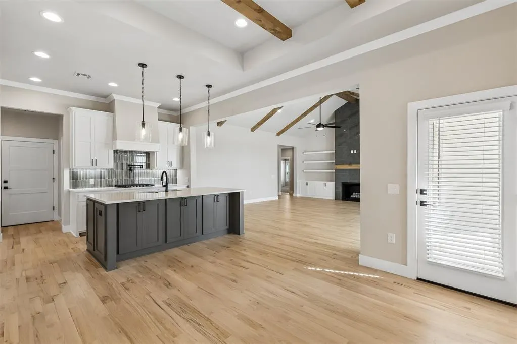 Photo 15 — 18009 Youngs Avenue, Edmond, OK 73012
