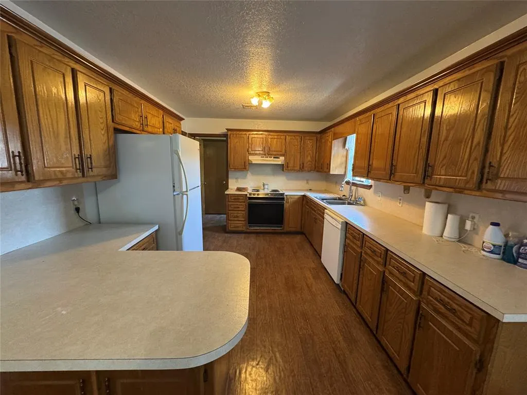 Photo 10 — 36106 E 1140 Road, Weleetka, OK 74880