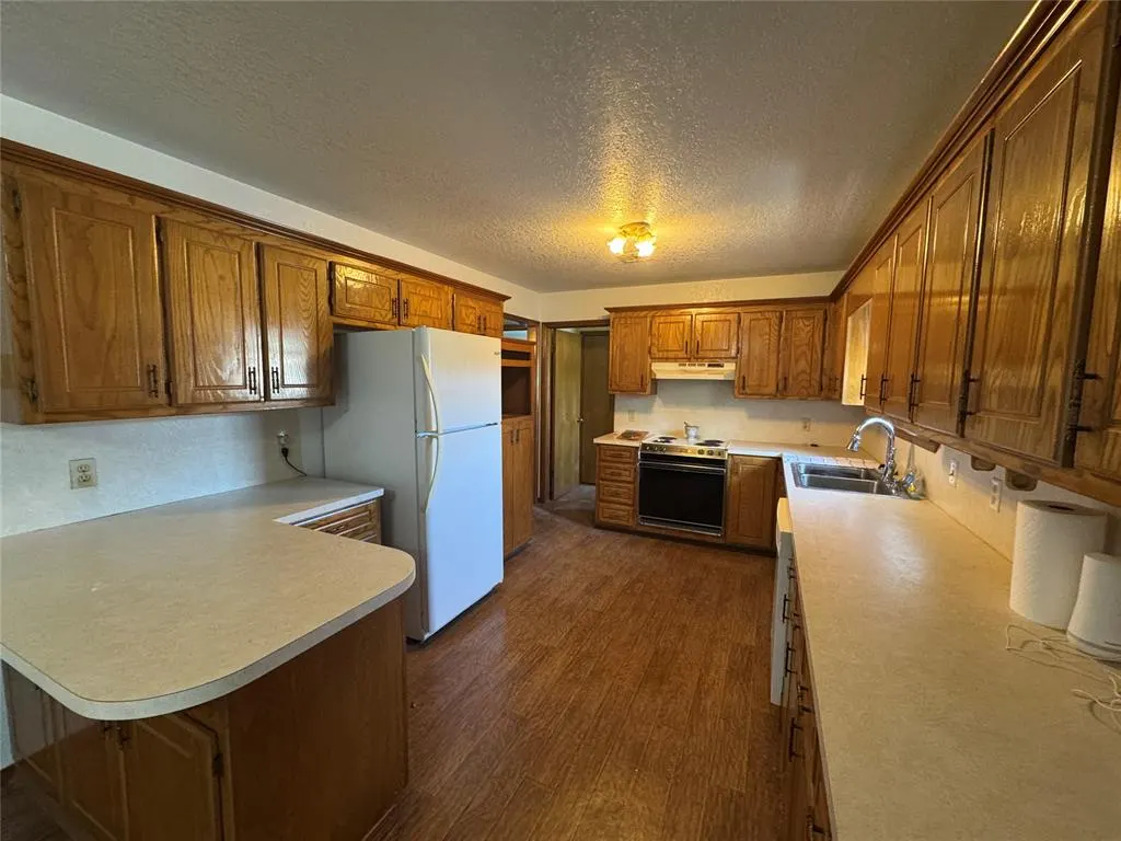 Photo 12 — 36106 E 1140 Road, Weleetka, OK 74880