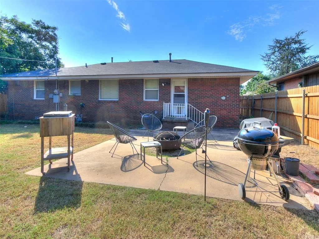 Photo 8 — 3117 NW 49th, Oklahoma City, OK 73112